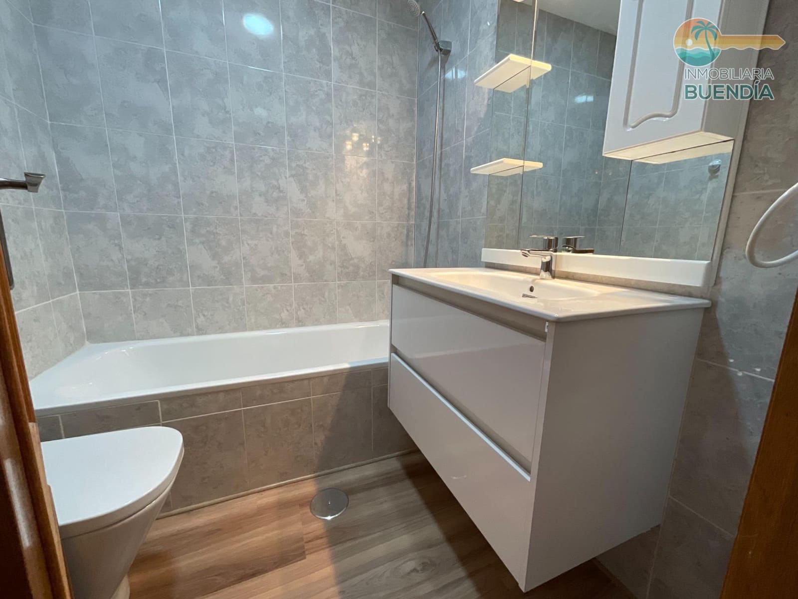 4 Zimmer Apartment zu verkaufen in Isla Plana - 475.000 € (Ref: 9599621)