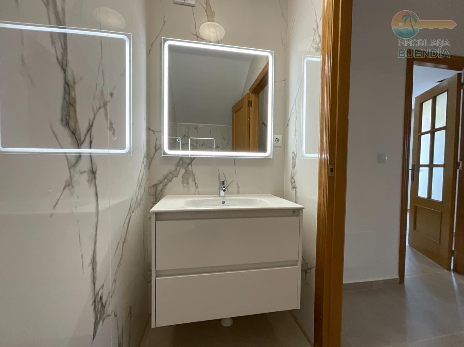 4 bedroom Apartment for sale in Isla Plana - € 475,000 (Ref: 9599621)