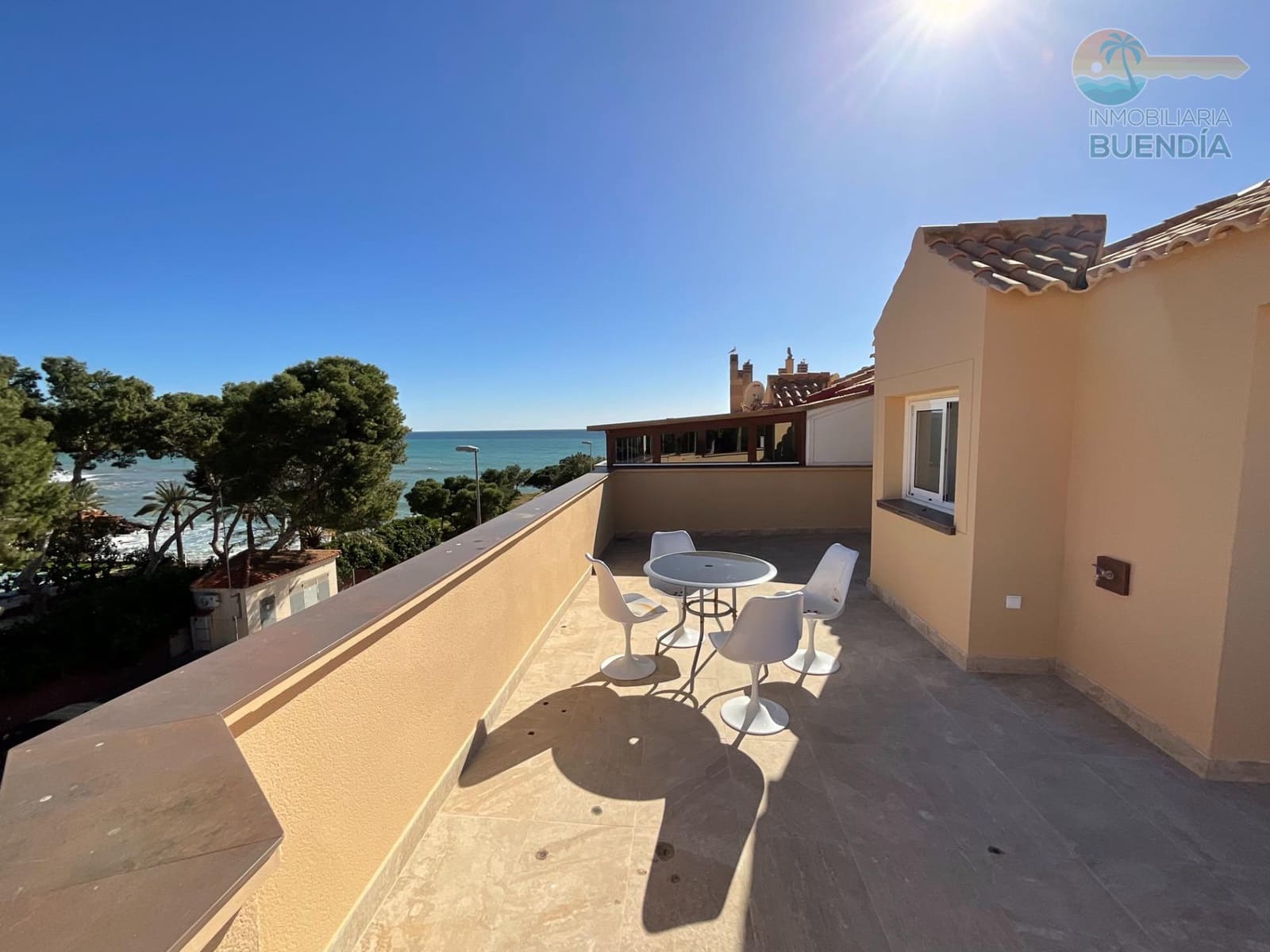 4 bedroom Apartment for sale in Isla Plana - € 475,000 (Ref: 9599621)