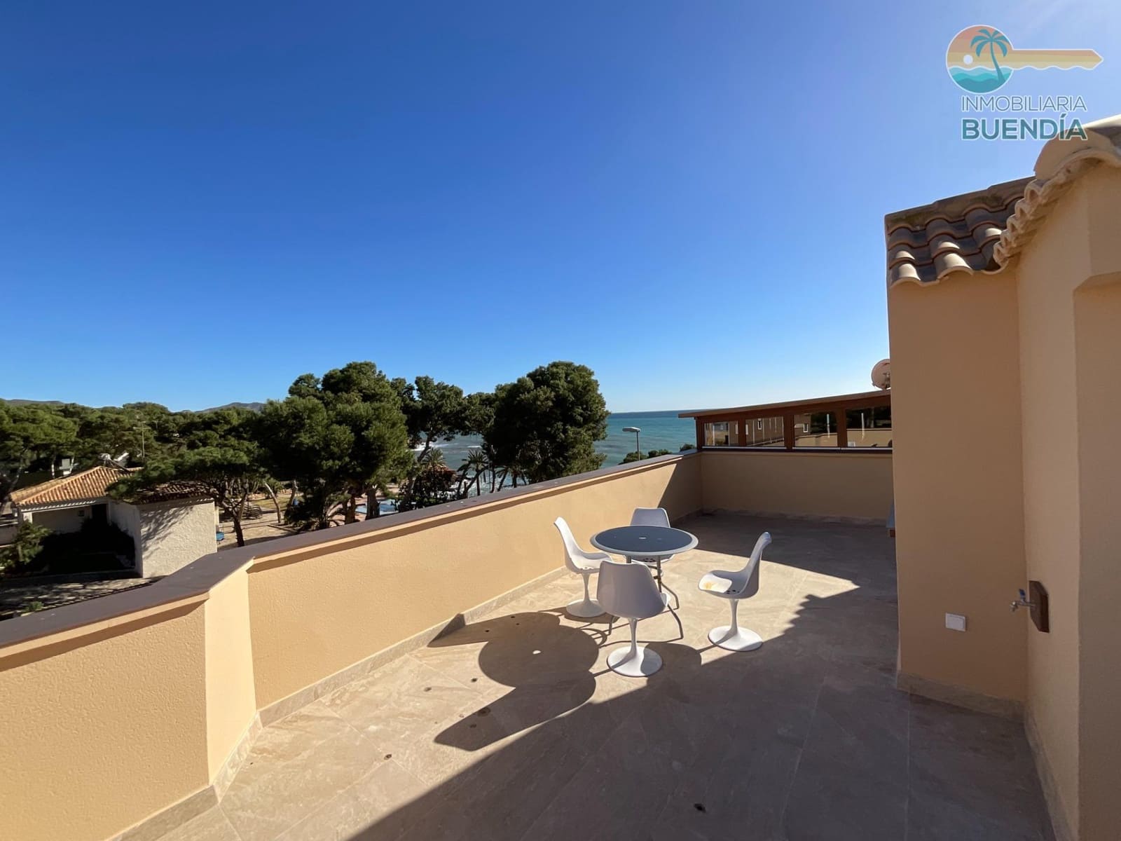 4 bedroom Apartment for sale in Isla Plana - € 475,000 (Ref: 9599621)