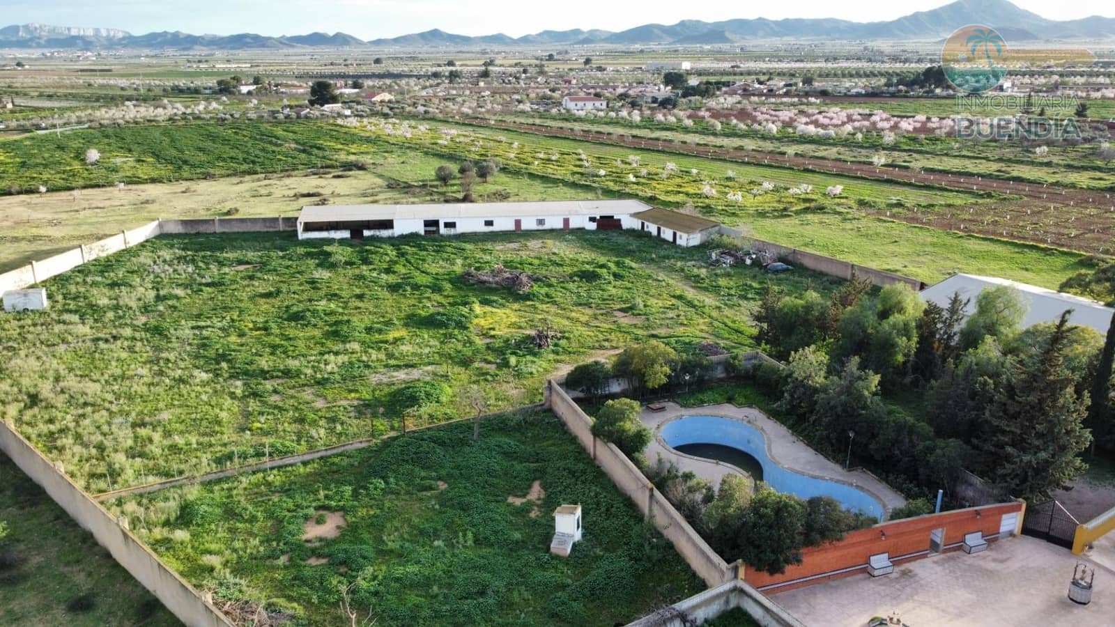 8 makuuhuone Maalaistalo myytävänä paikassa Fuente Alamo de Murcia mukana uima-altaan 
autotalli - 315 000 € (Ref: 9599622)