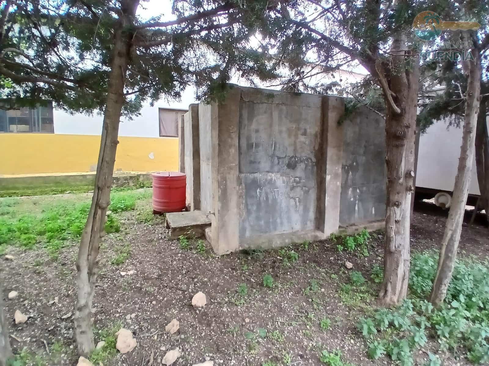 8 makuuhuone Maalaistalo myytävänä paikassa Fuente Alamo de Murcia mukana uima-altaan 
autotalli - 315 000 € (Ref: 9599622)