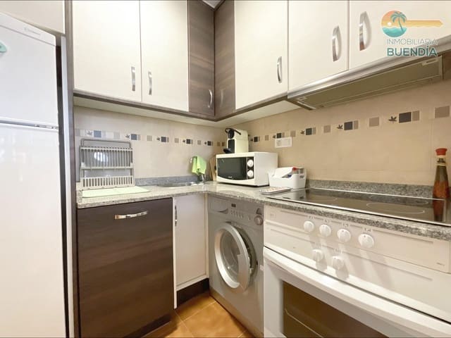 Piso de 3 habitaciones en Bahia, Mazarrón en venta - 150.000 € (Ref: 9611622)