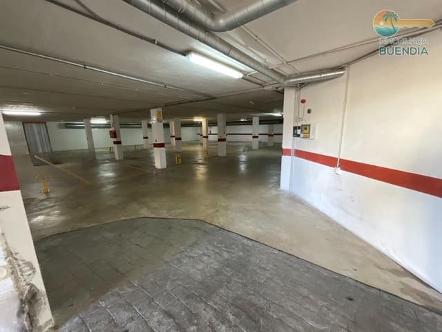 Garage te koop in Puerto de Mazarron, Mazarrón - € 9.000 (Ref: 9611623)