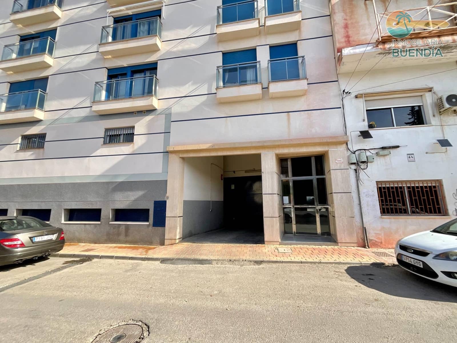 Garage te koop in Puerto de Mazarron - € 9.000 (Ref: 9611623)