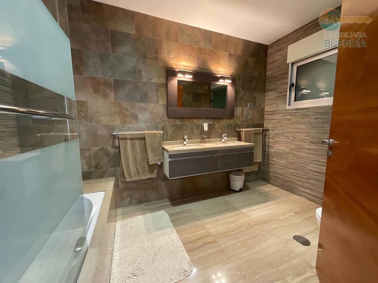 5 Zimmer Villa zu verkaufen in Bolnuevo mit Pool Garage - 975.000 € (Ref: 9615573)