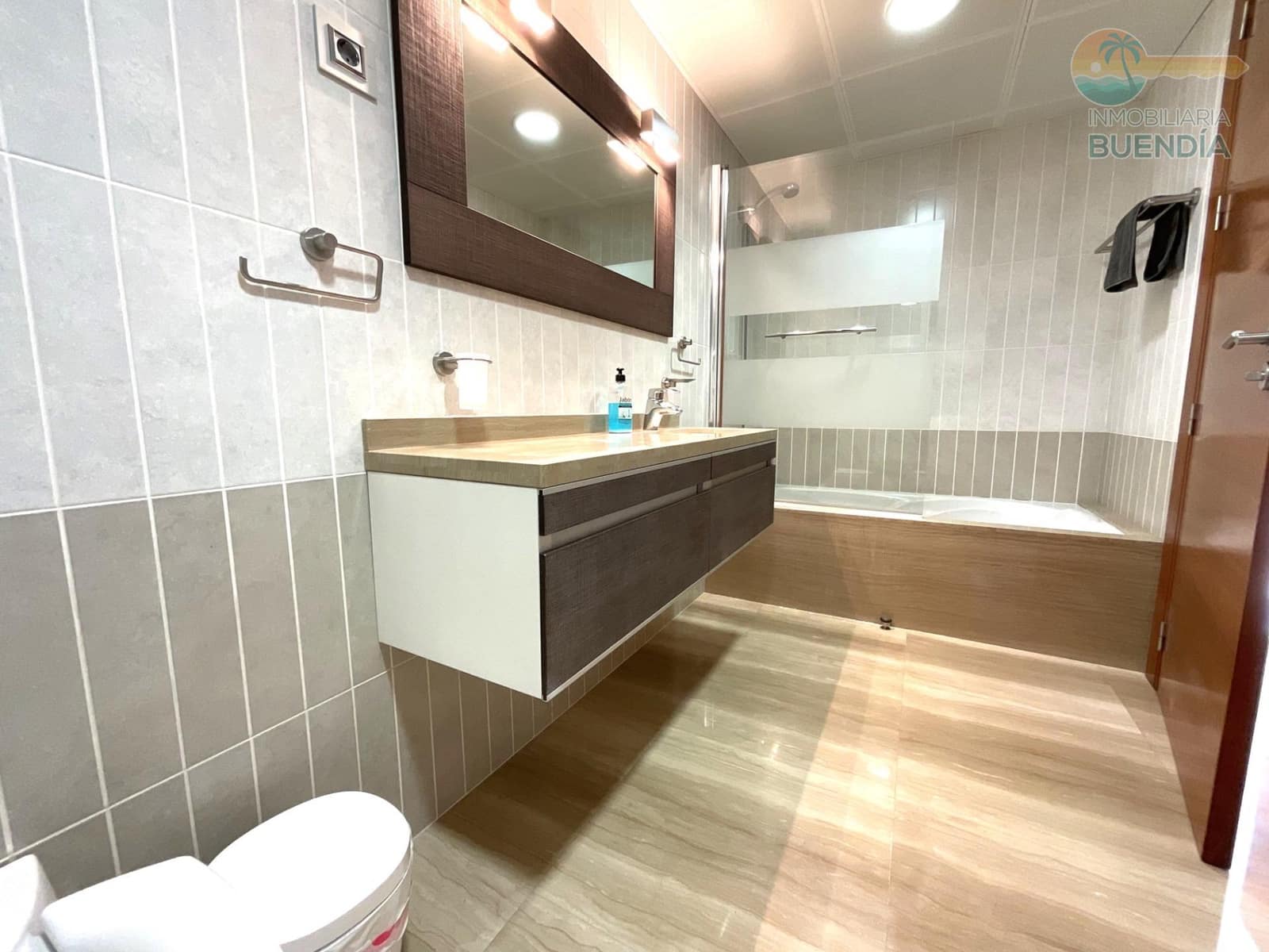 5 bedroom Villa for sale in Bolnuevo with pool garage - € 975,000 (Ref: 9615573)