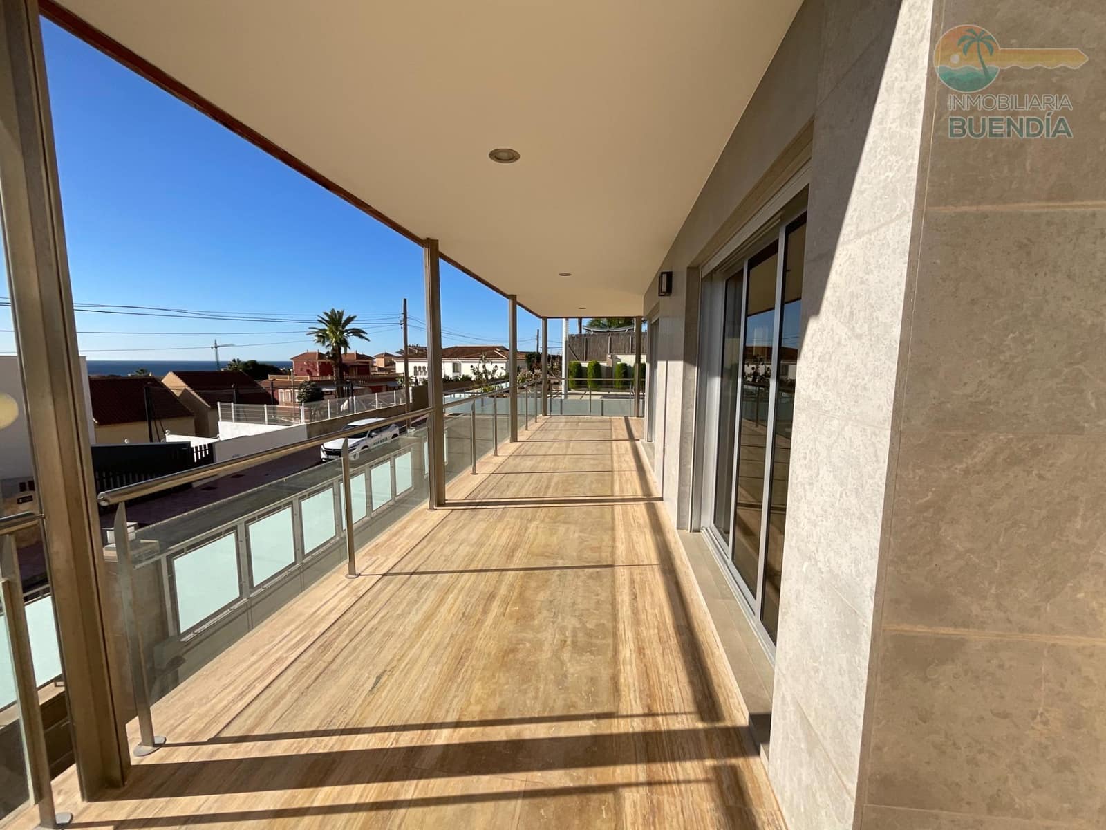 5 bedroom Villa for sale in Bolnuevo with pool garage - € 975,000 (Ref: 9615573)