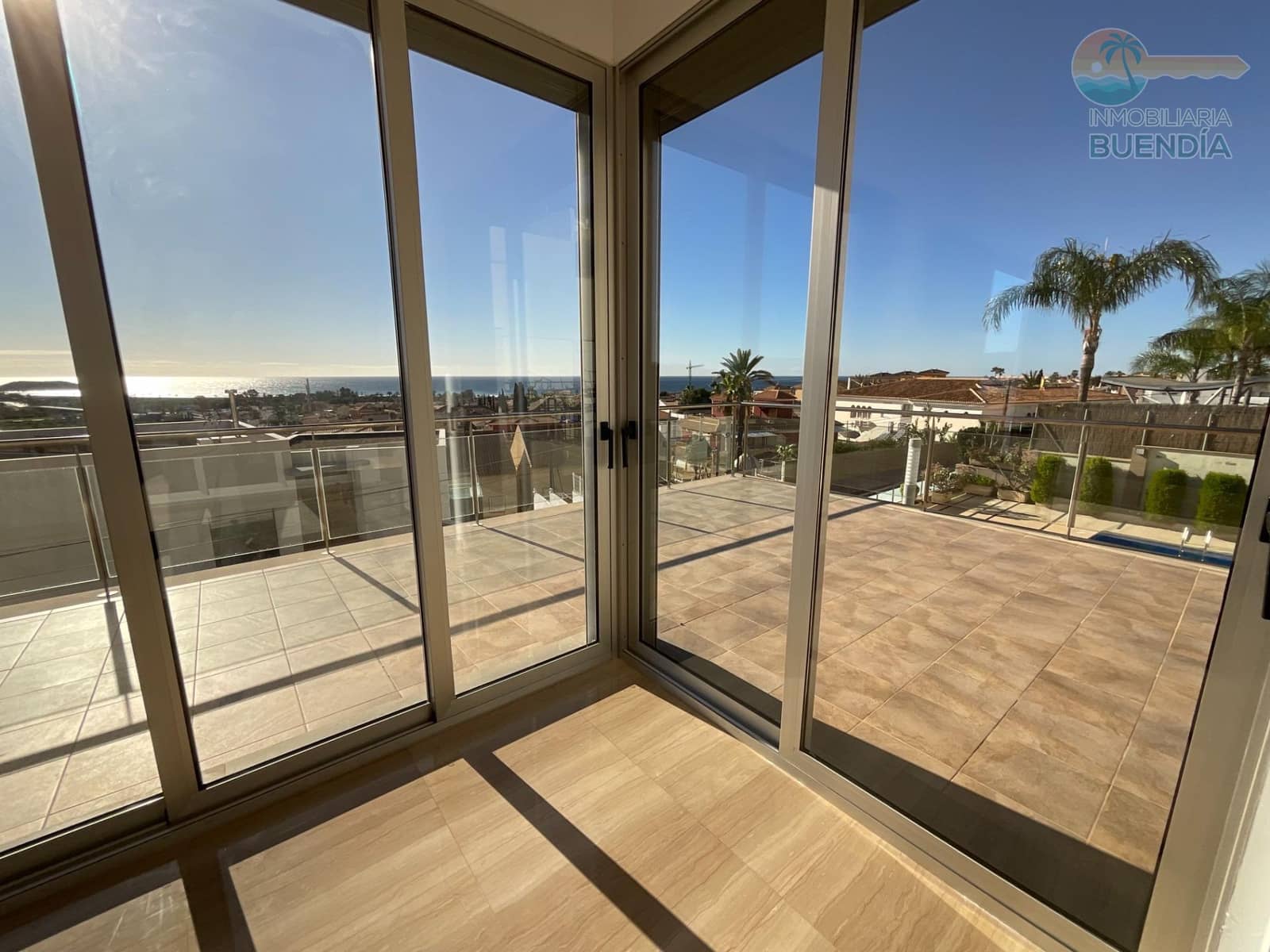 5 bedroom Villa for sale in Bolnuevo with pool garage - € 975,000 (Ref: 9615573)