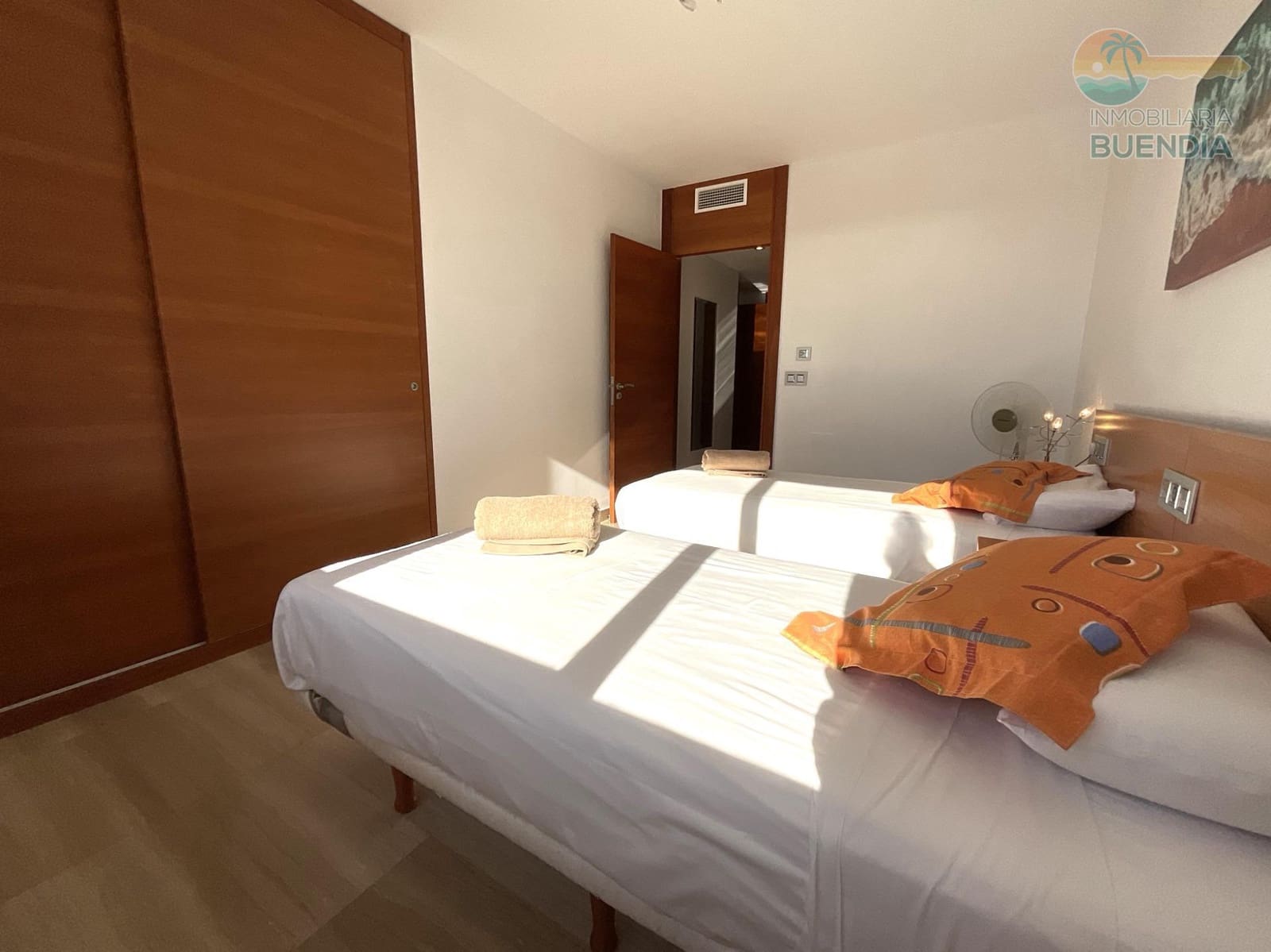 5 bedroom Villa for sale in Bolnuevo with pool garage - € 975,000 (Ref: 9615573)