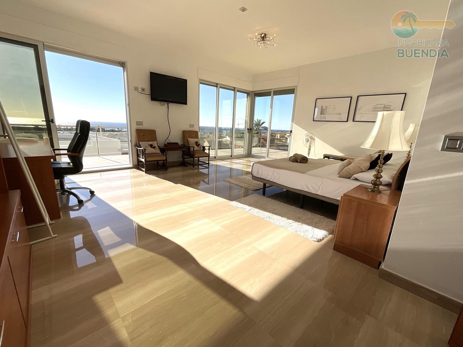 5 bedroom Villa for sale in Bolnuevo with pool garage - € 974,900 (Ref: 9615573)