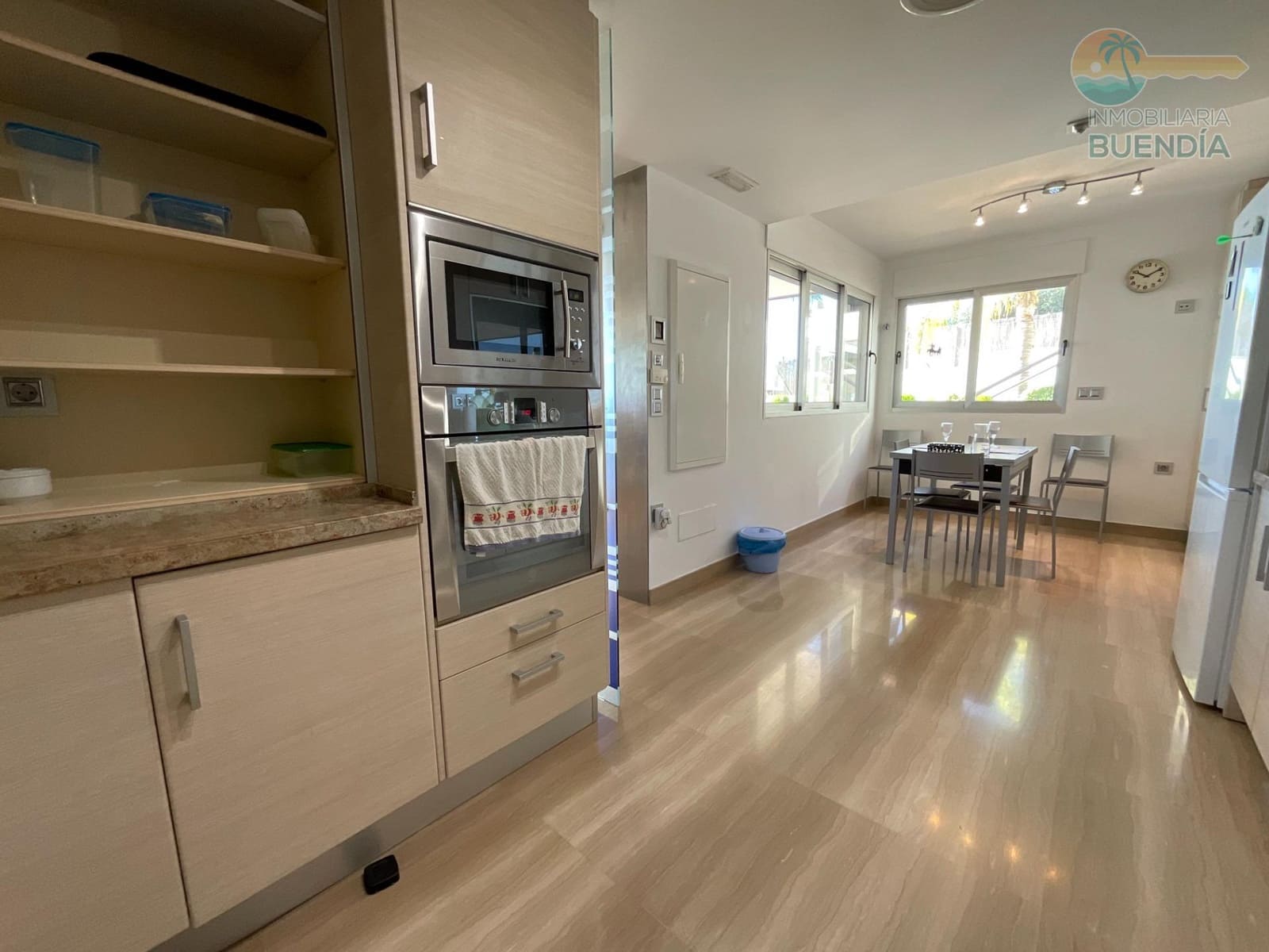 5 bedroom Villa for sale in Bolnuevo with pool garage - € 974,900 (Ref: 9615573)
