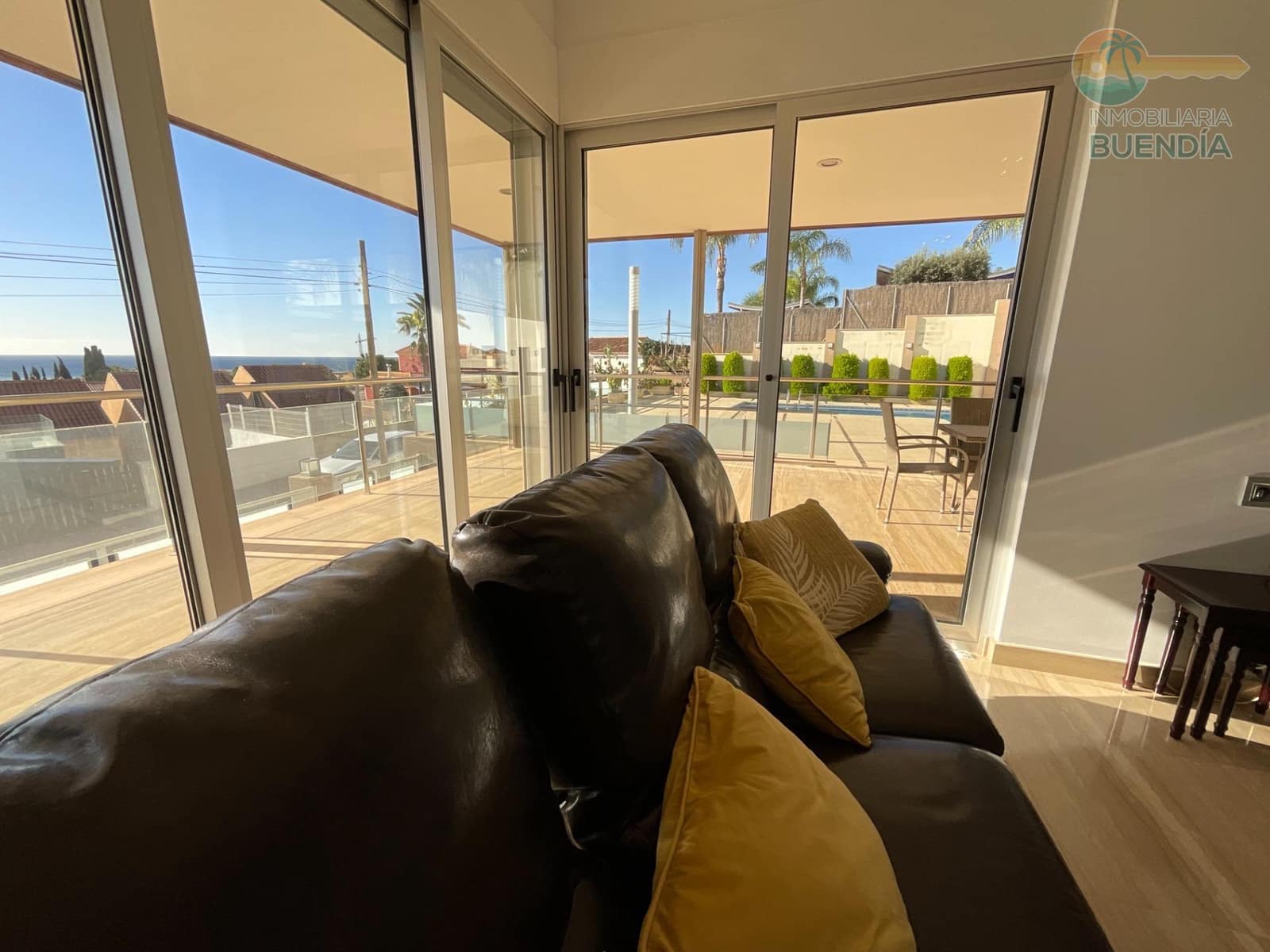 5 bedroom Villa for sale in Bolnuevo with pool garage - € 974,900 (Ref: 9615573)