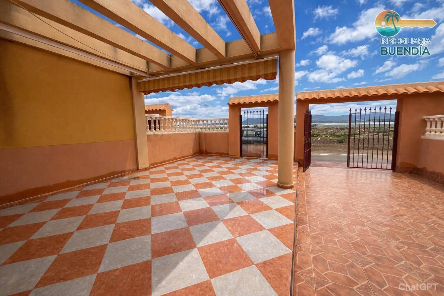 4 bedroom Apartment for sale in Puerto de Mazarron - € 240,000 (Ref: 9619364)