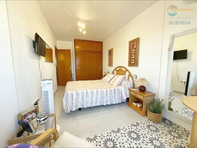 Apartamento de 4 habitaciones en Puerto de Mazarron, Mazarrón en venta con piscina - 304.900 € (Ref: 9625778)