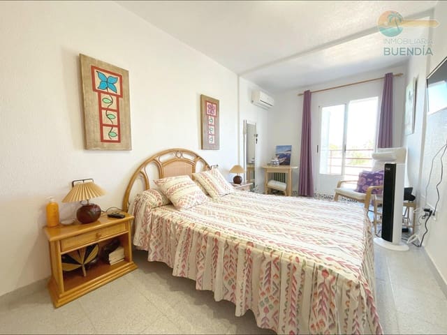 Apartamento de 4 habitaciones en Puerto de Mazarron, Mazarrón en venta con piscina - 304.900 € (Ref: 9625778)