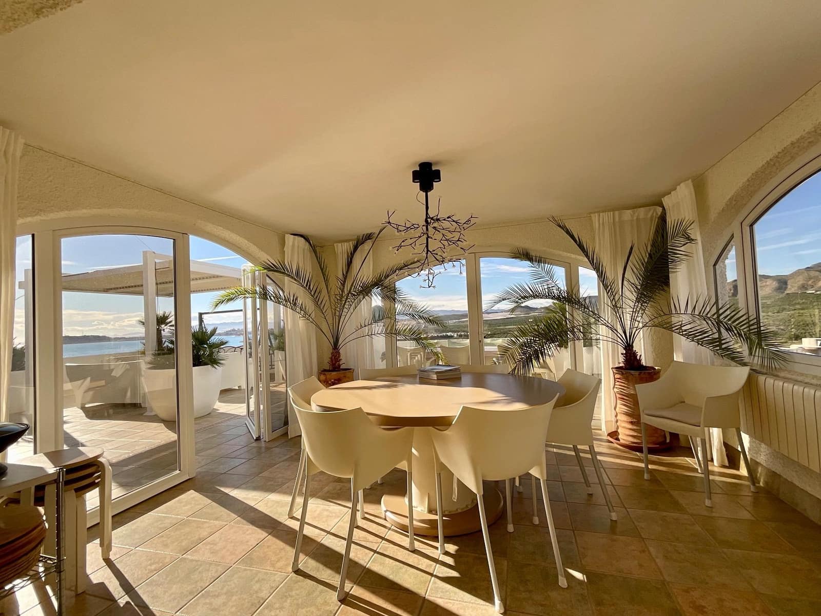 5 bedroom Villa for sale in Cartagena with garage - € 834,000 (Ref: 9640384)