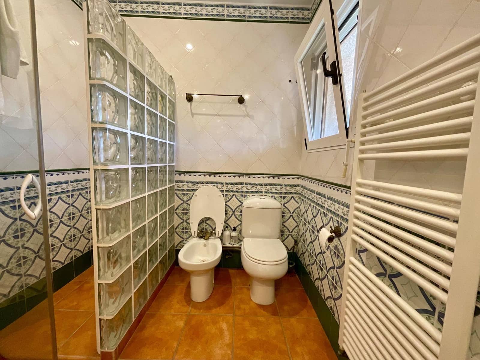 5 bedroom Villa for sale in Cartagena with garage - € 834,000 (Ref: 9640384)