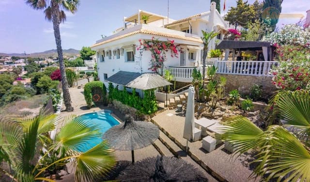 Chalet de 5 habitaciones en Los Puertos, Cartagena en venta con piscina garaje - 834.000 € (Ref: 9640384)