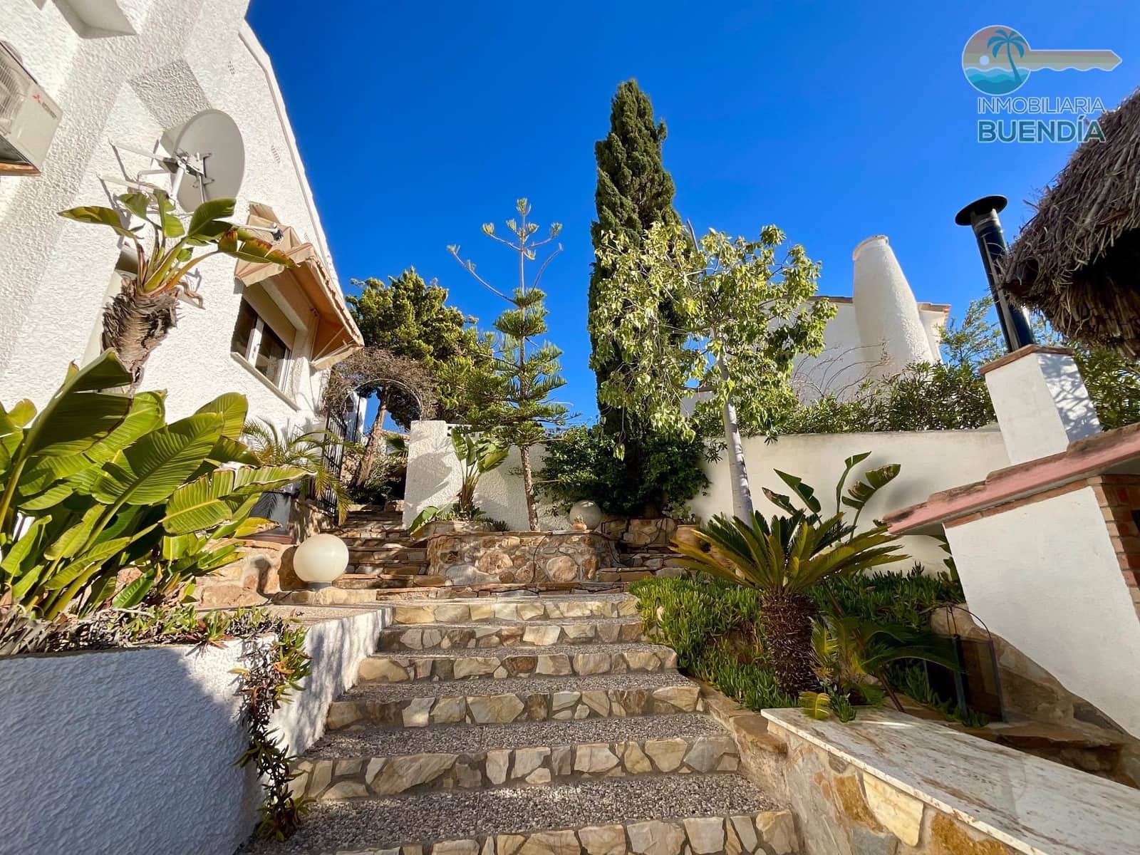 5 bedroom Villa for sale in Cartagena with pool garage - € 834,000 (Ref: 9640384)