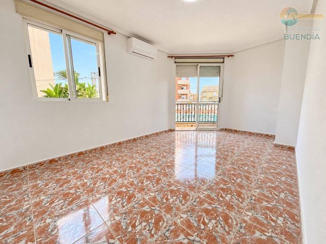 Apartamento de 2 habitaciones en Puerto de Mazarron, Mazarrón en venta - 124.900 € (Ref: 9652101)