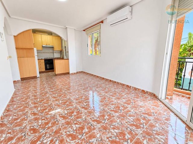 Apartamento de 2 habitaciones en Puerto de Mazarron, Mazarrón en venta - 124.900 € (Ref: 9652101)
