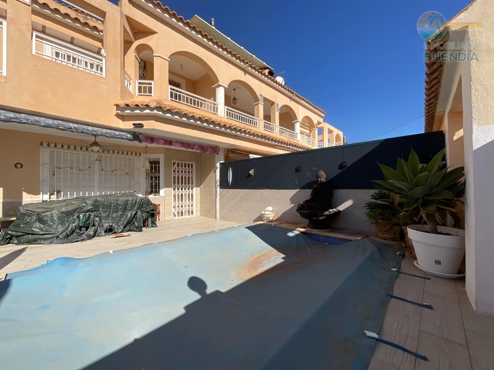 4 bedroom Apartment for sale in Puerto de Mazarron with pool - € 319,900 (Ref: 9652102)