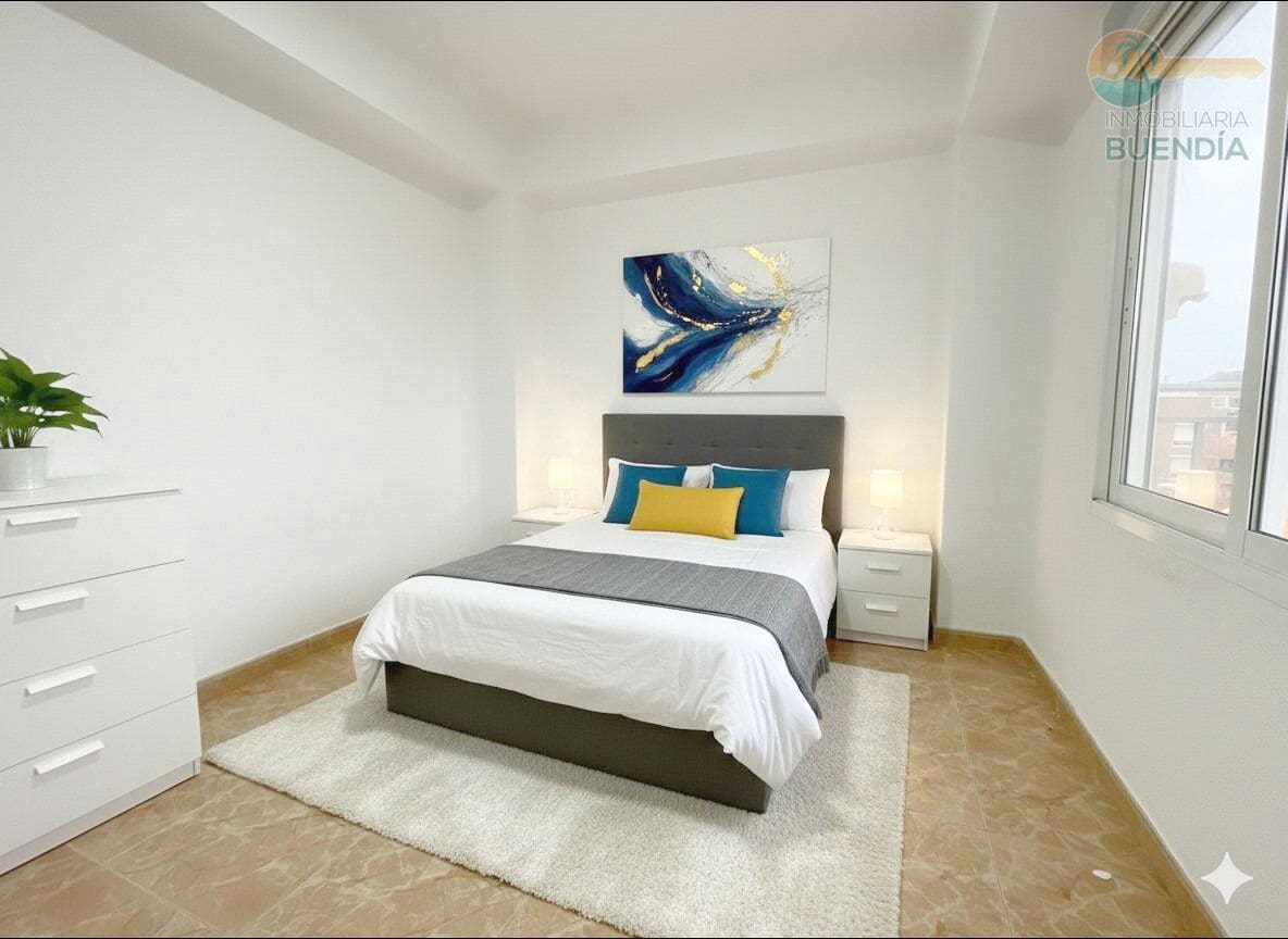 2 bedroom Apartment for sale in Puerto de Mazarron - € 99,900 (Ref: 9656183)