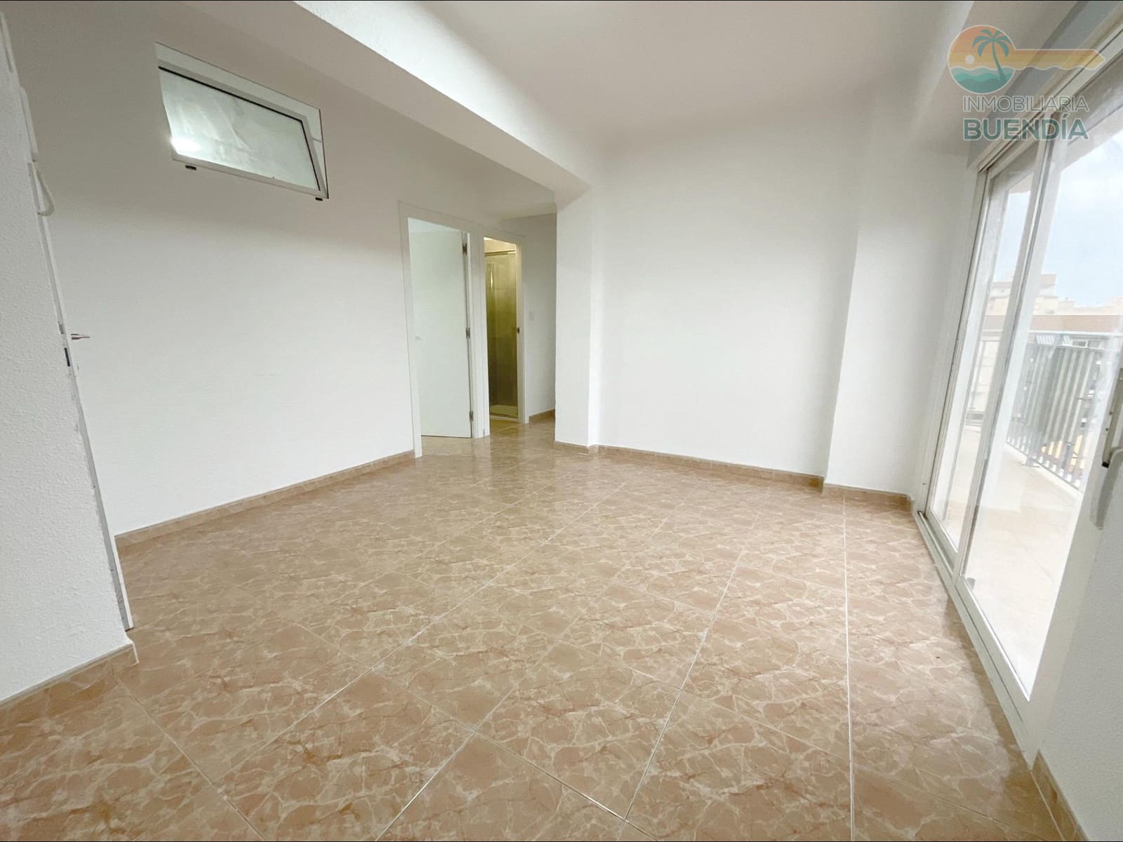 2 bedroom Apartment for sale in Puerto de Mazarron - € 99,900 (Ref: 9656183)