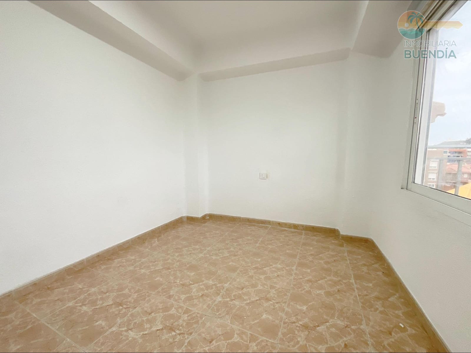 2 bedroom Apartment for sale in Puerto de Mazarron - € 99,900 (Ref: 9656183)