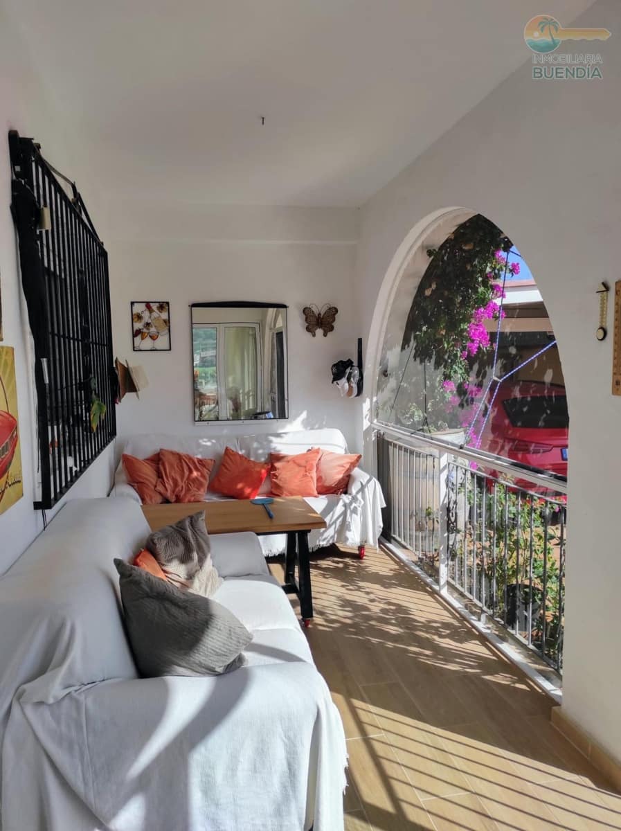 3 makuuhuone Maalaistalo myytävänä paikassa Perin - 259 000 € (Ref: 9656184)