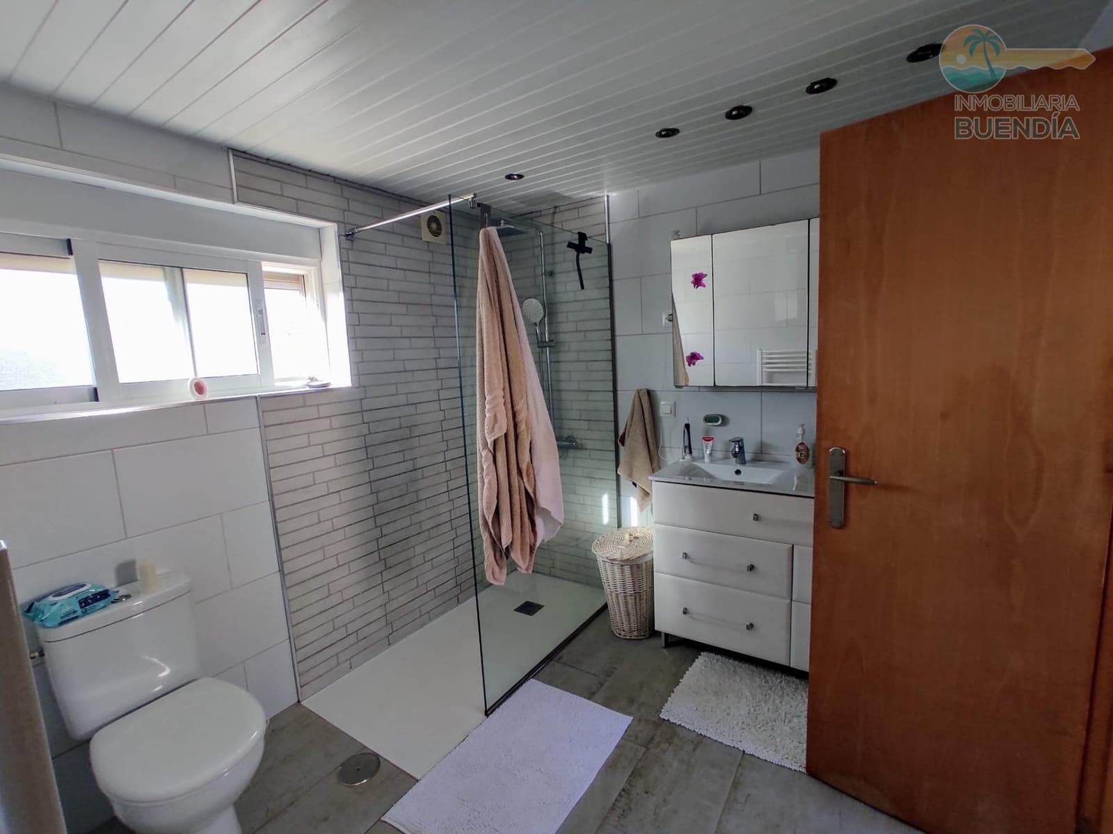 3 makuuhuone Maalaistalo myytävänä paikassa Perin - 259 000 € (Ref: 9656184)