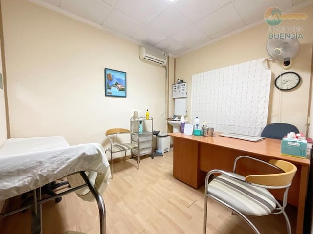 Kommersiell till salu i Puerto de Mazarron, Mazarrón - 100 000 € (Ref: 9686530)