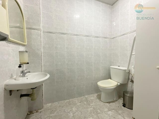 Kommersiell till salu i Puerto de Mazarron, Mazarrón - 100 000 € (Ref: 9686530)