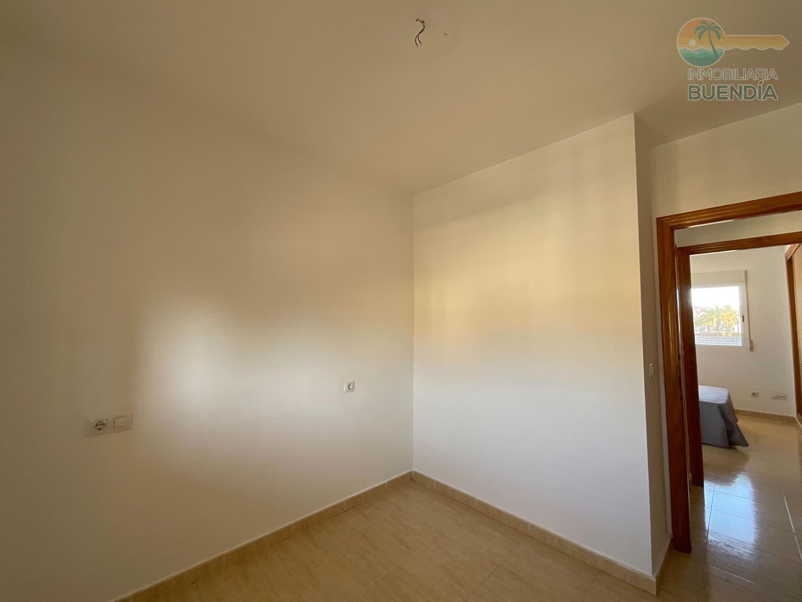 Apartamento de 2 habitaciones en Puerto de Mazarron en venta - 96.500 € (Ref: 9712055)