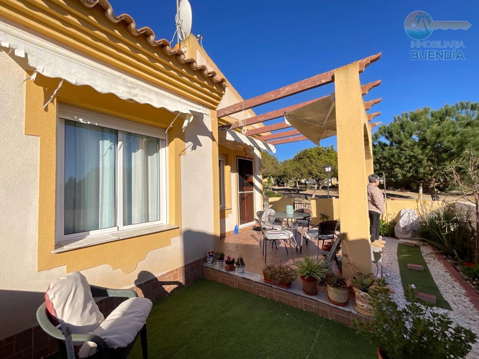 2 bedroom Bungalow for sale in Mazarron with pool - € 189,900 (Ref: 9712056)
