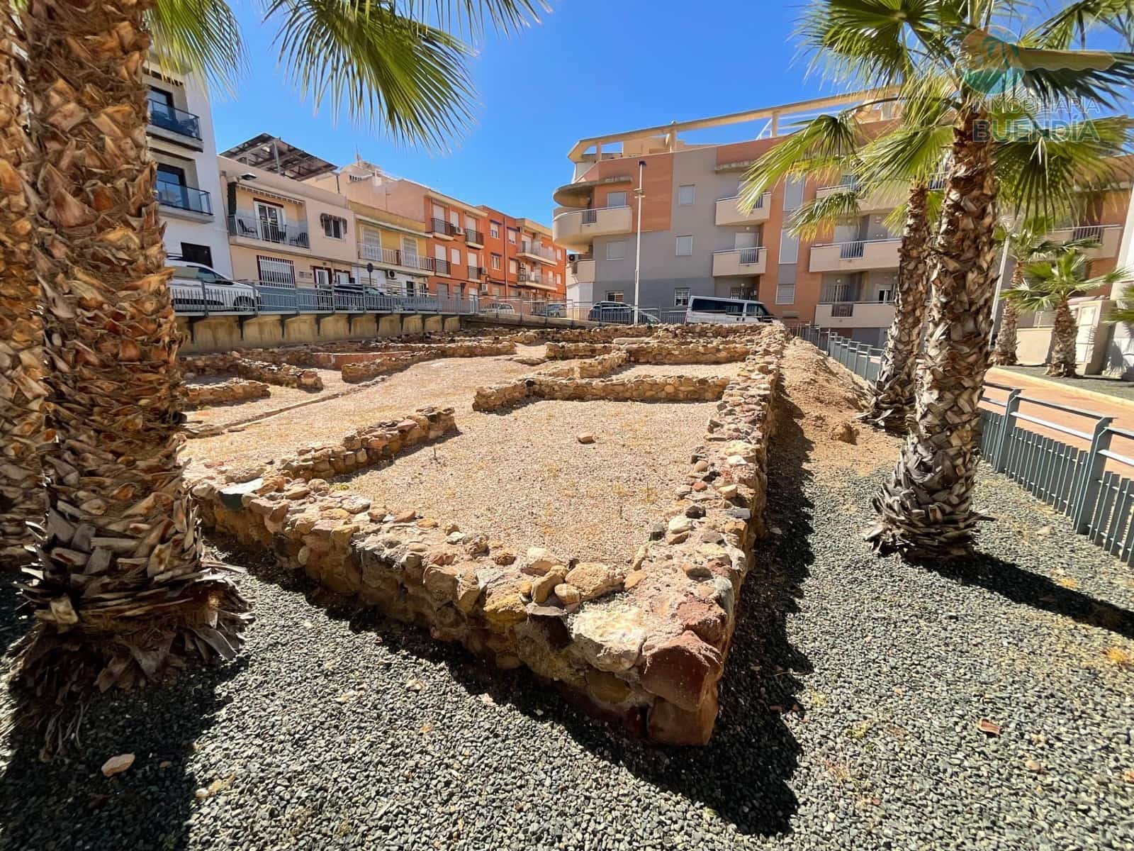 2 soverom Leilighet til salgs i Puerto de Mazarron med garasje - € 156 000 (Ref: 9759056)