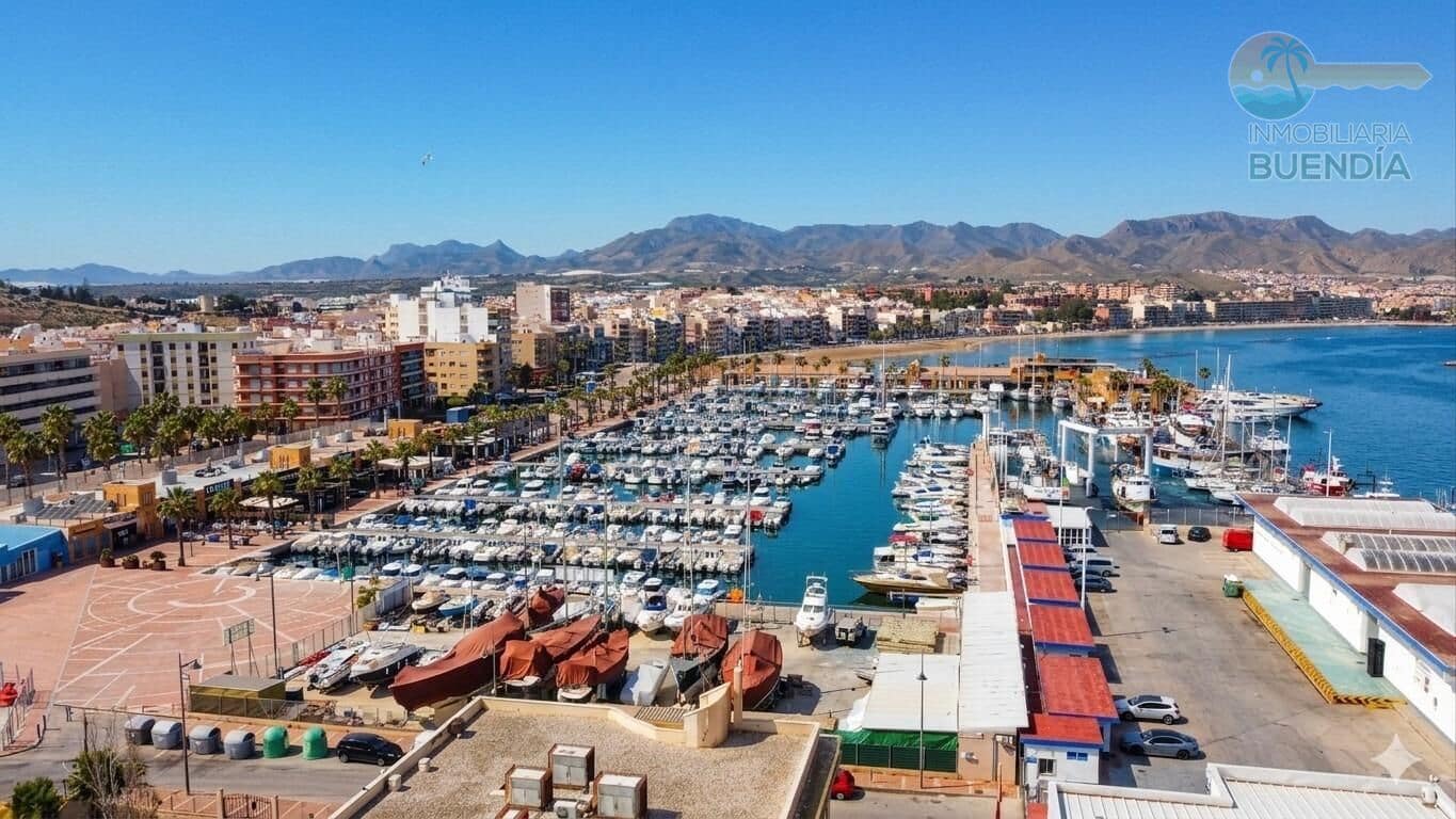 2 soveværelse Lejlighed til salg i Puerto de Mazarron med swimmingpool garage - € 189.000 (Ref: 9762065)