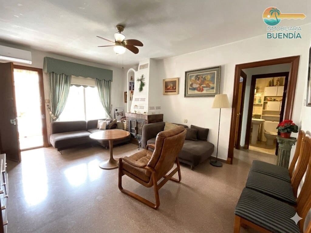 4 bedroom Apartment for sale in Mazarron with garage - € 190,000 (Ref: 9780671)