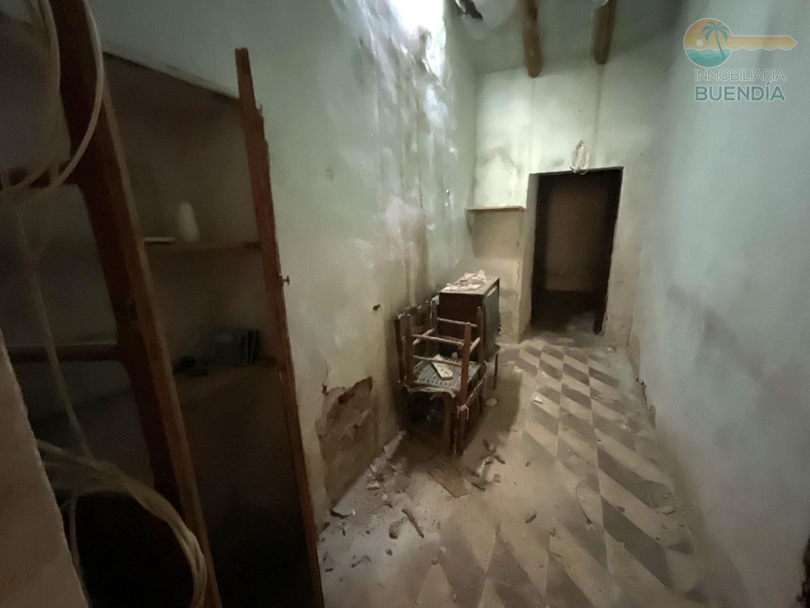 Finca/Casa Rural de 3 habitaciones en Los Canovas en venta - 53.000 € (Ref: 9787575)