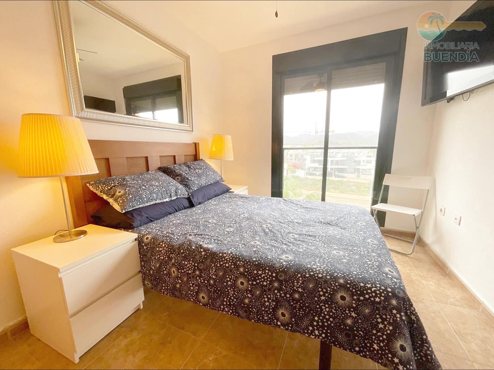 3 makuuhuone Kattohuoneisto myytävänä paikassa Alamillo mukana uima-altaan 
autotalli - 349 000 € (Ref: 9804385)