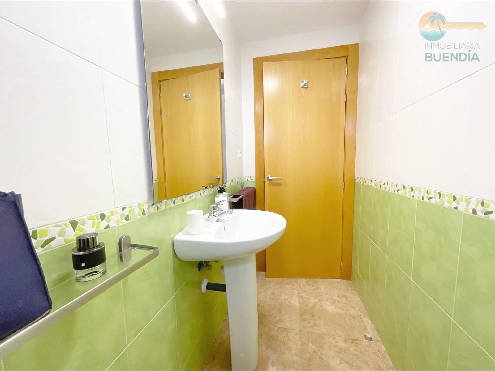 3 makuuhuone Kattohuoneisto myytävänä paikassa Alamillo mukana uima-altaan 
autotalli - 349 000 € (Ref: 9804385)