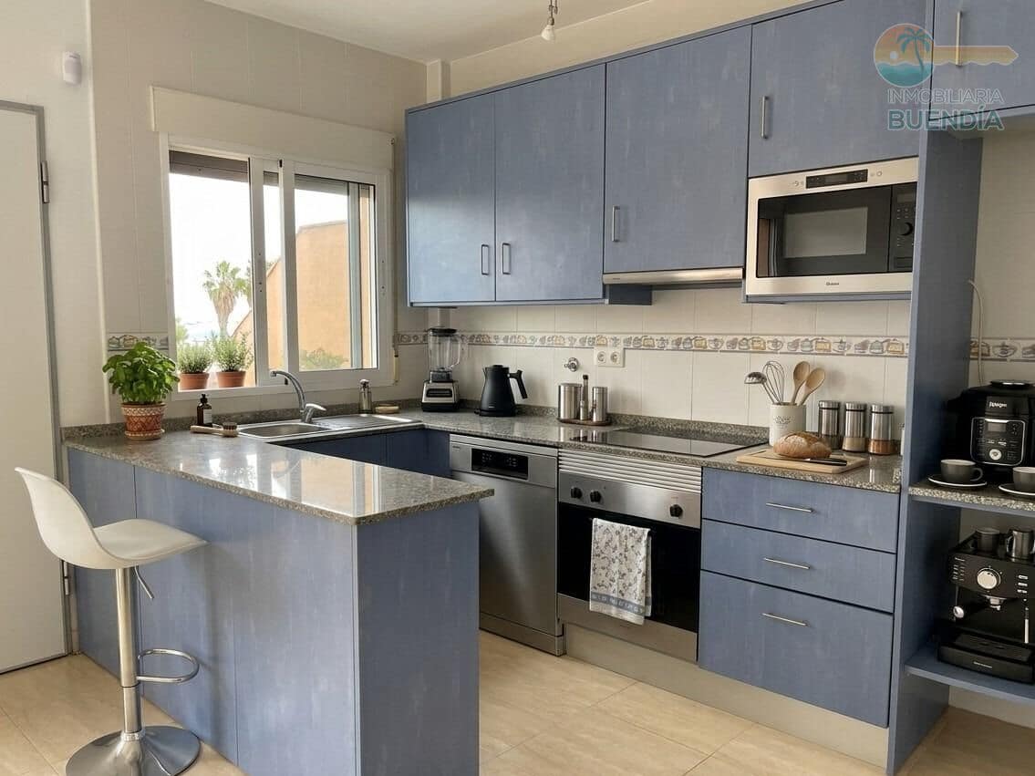 2 bedroom Penthouse for sale in Alamillo with pool garage - € 219,500 (Ref: 9818306)