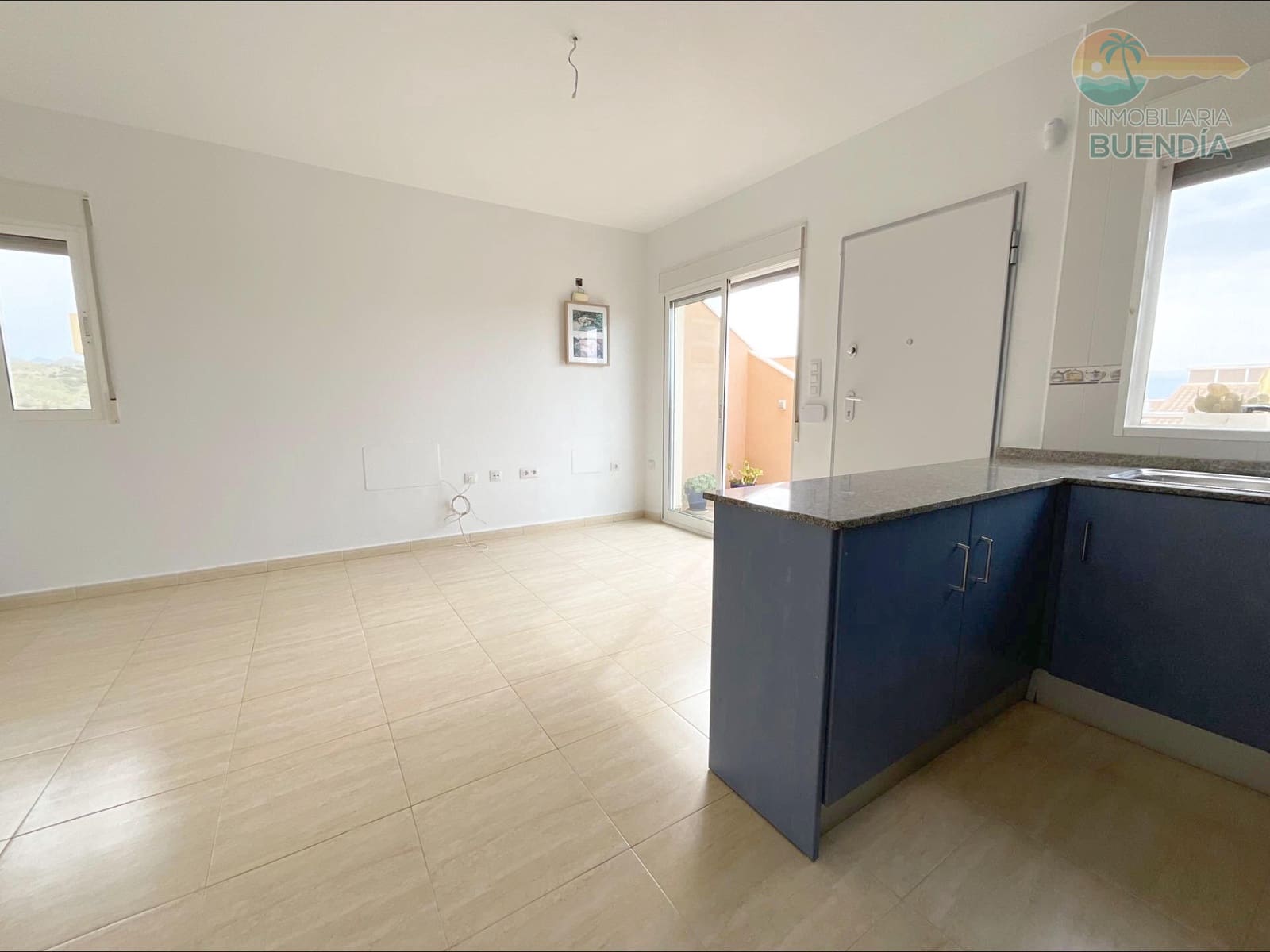 2 bedroom Penthouse for sale in Alamillo with pool garage - € 219,500 (Ref: 9818306)