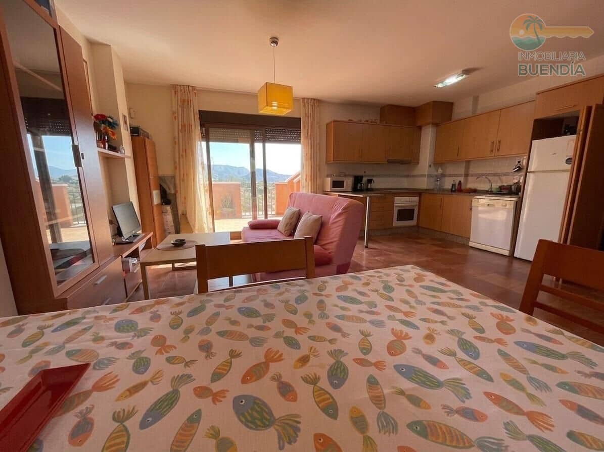 2 makuuhuone Kattohuoneisto myytävänä paikassa Isla Plana mukana uima-altaan - 199 000 € (Ref: 9818307)
