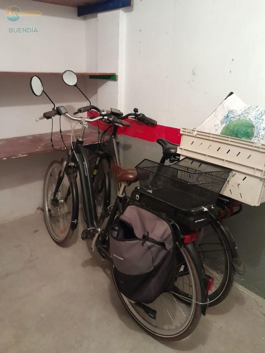 Garage for sale in Puerto de Mazarron - € 20,000 (Ref: 9823000)
