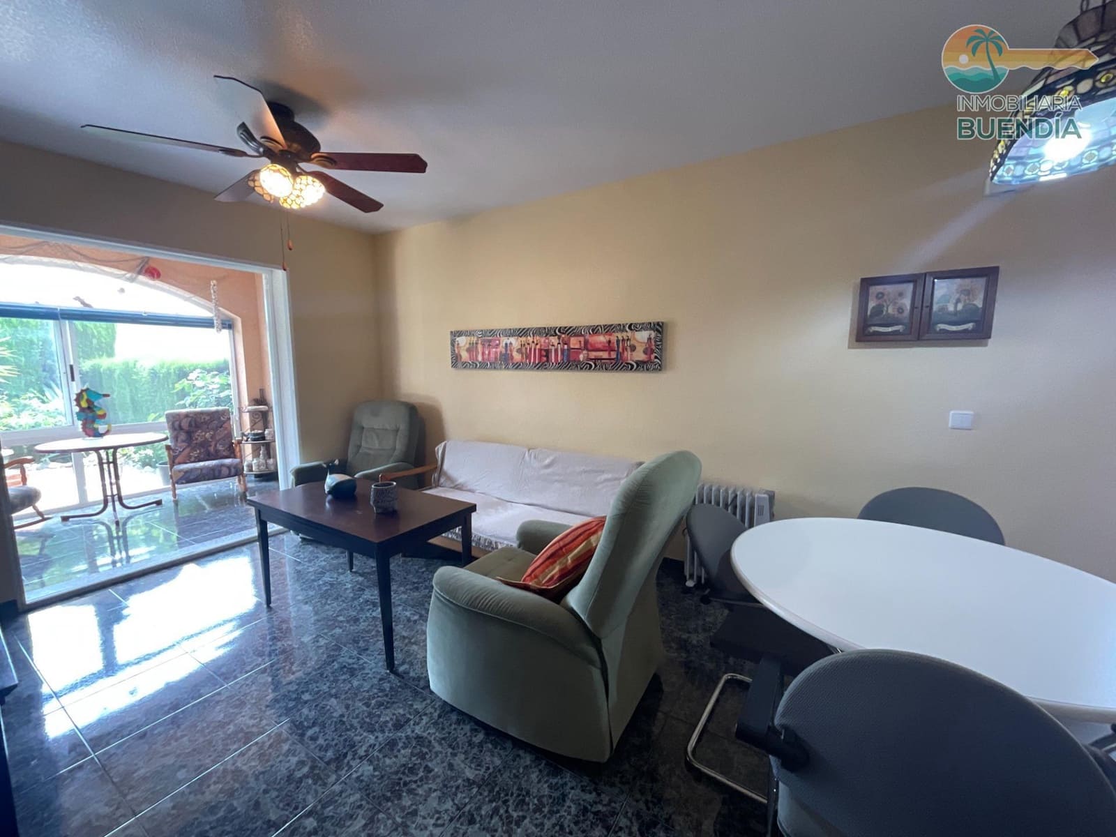 Apartamento de 2 habitaciones en Alamillo en venta con piscina - 172.900 € (Ref: 9829262)