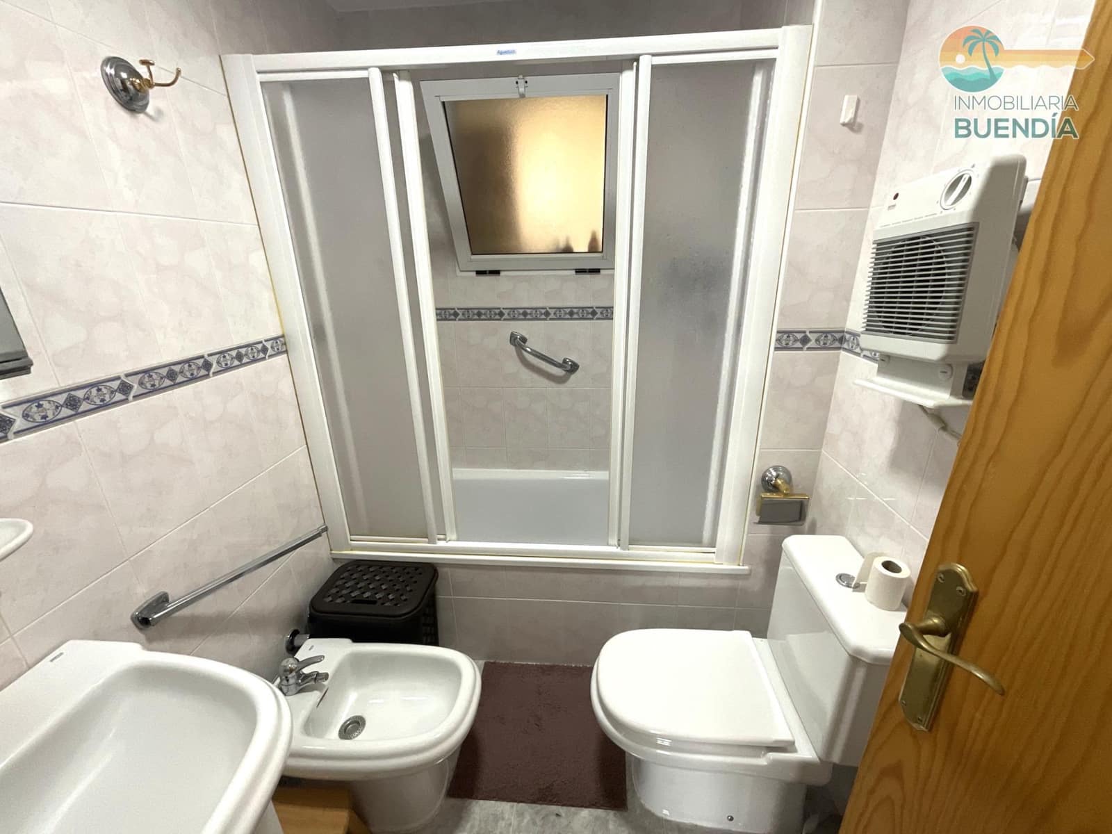 Apartamento de 2 habitaciones en Alamillo en venta con piscina - 172.900 € (Ref: 9829262)