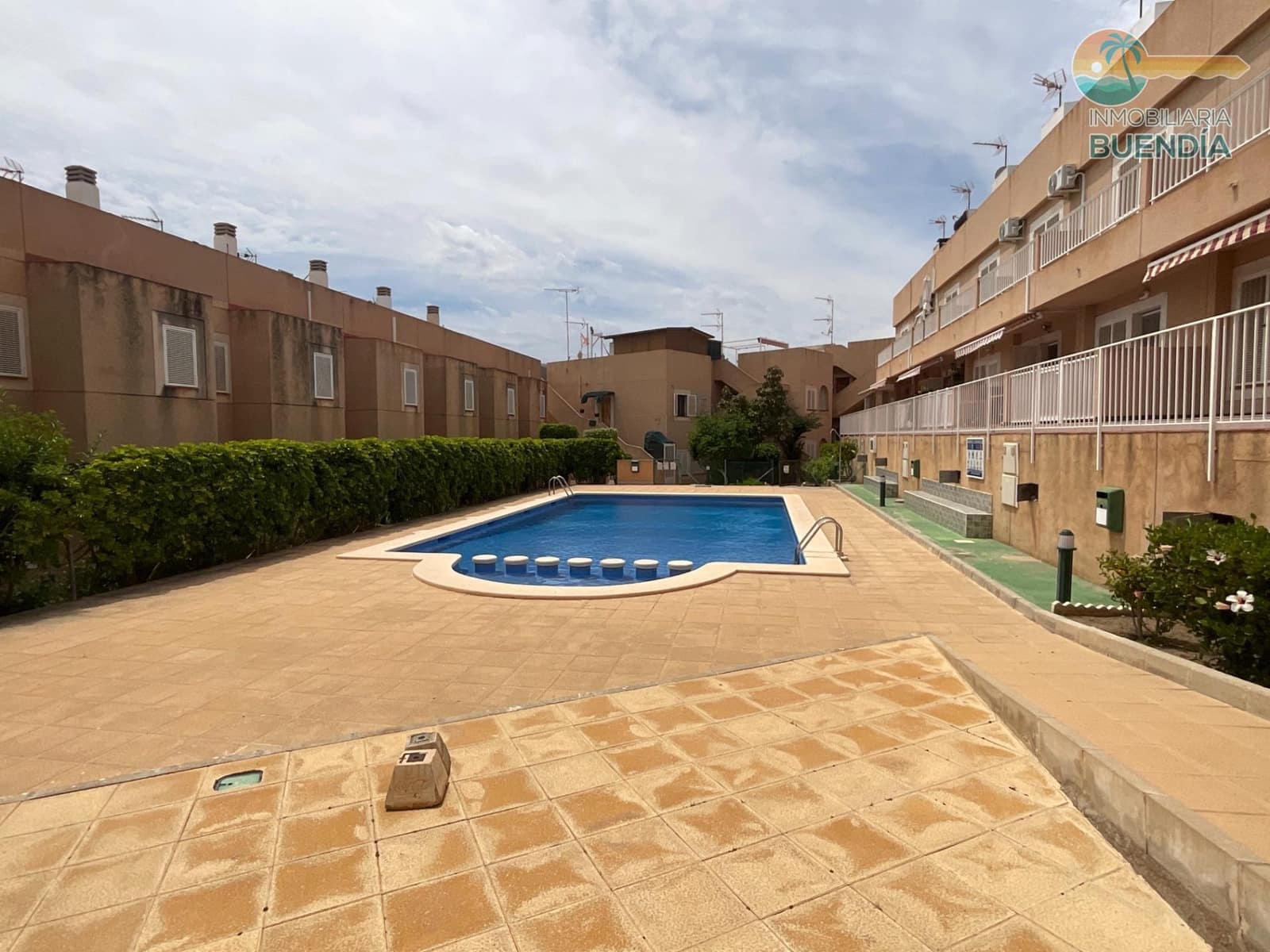 Apartamento de 2 habitaciones en Alamillo en venta con piscina - 172.900 € (Ref: 9829262)