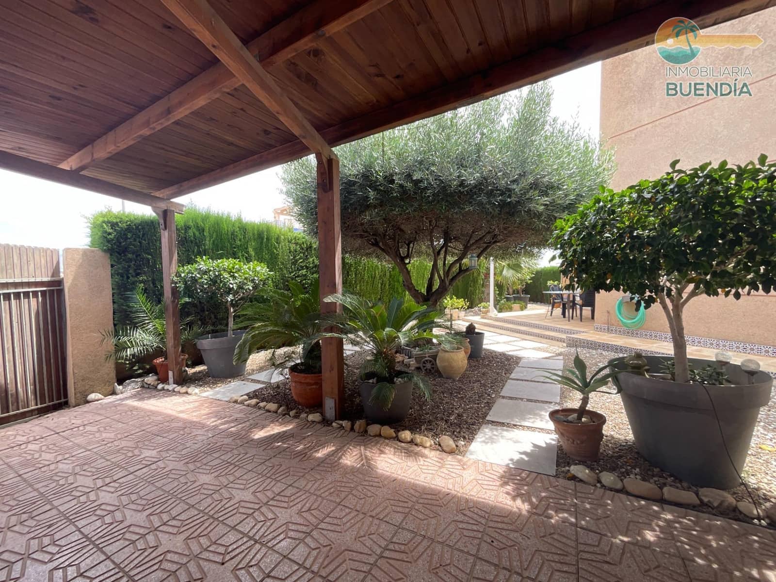 Apartamento de 2 habitaciones en Alamillo en venta con piscina - 172.900 € (Ref: 9829262)